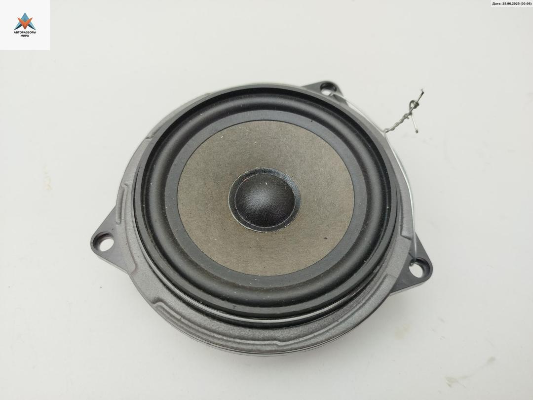 динамик двери BMW 1 серия E81/E82/E87/E88 2006, 1.6 л., бензин, МКПП, чёрный, хетчбэк 5 дв., 6970929 - фото №1