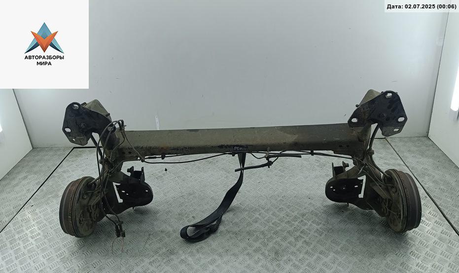 подрамник передний Dacia (Renault) Lodgy 2012, 1.5 л., дизель, МКПП, чёрный, универсал - фото №1