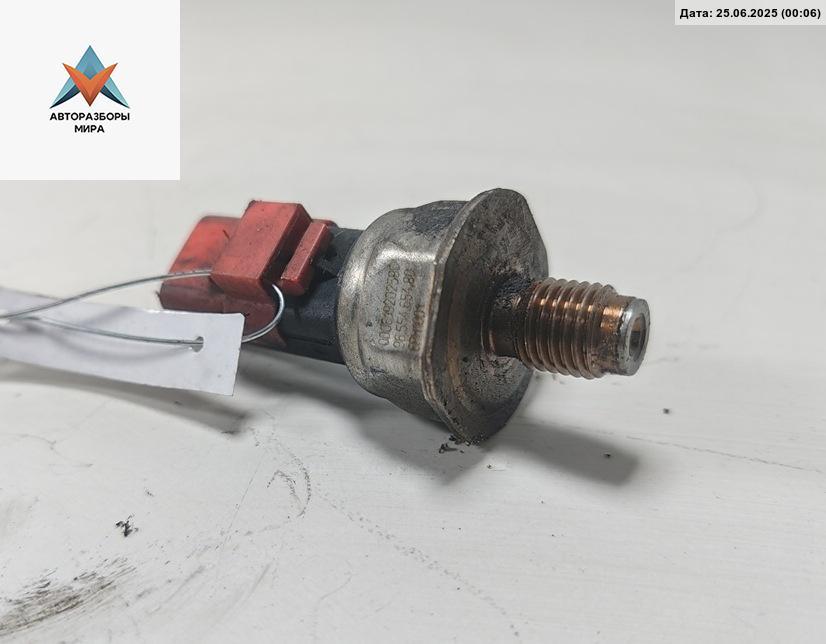 регулятор давления топлива Ford Focus 2 поколение 2006, 1.6 л., дизель, МКПП, серый, универсал, 9655465480 - фото №1