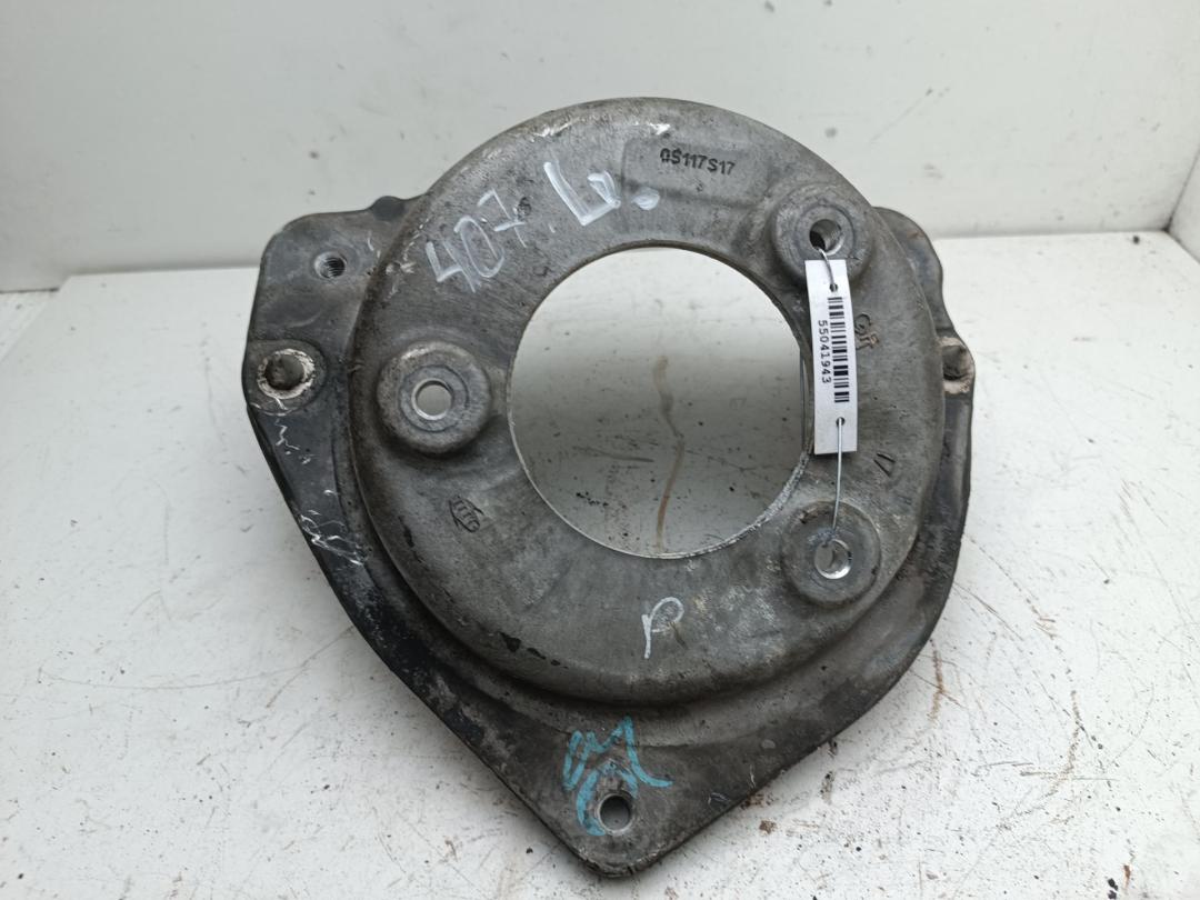 Опора амортизатора переднего (верхняя) Peugeot 407 1 поколение 2005, 2.0 л., бензин, МКПП, серый, седан, 05117S17 - фото №1