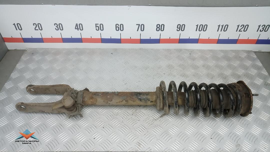 Стойка Mercedes-Benz M-Класс W164 2005, 3.0 л., D ML320 CDI, дизель, АКПП, внедорожник 5 дв. - фото №1