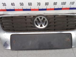 решетка радиатора Volkswagen Passat B6 2009, 2.0 л., дизель, АКПП, седан, 3C0853651AD