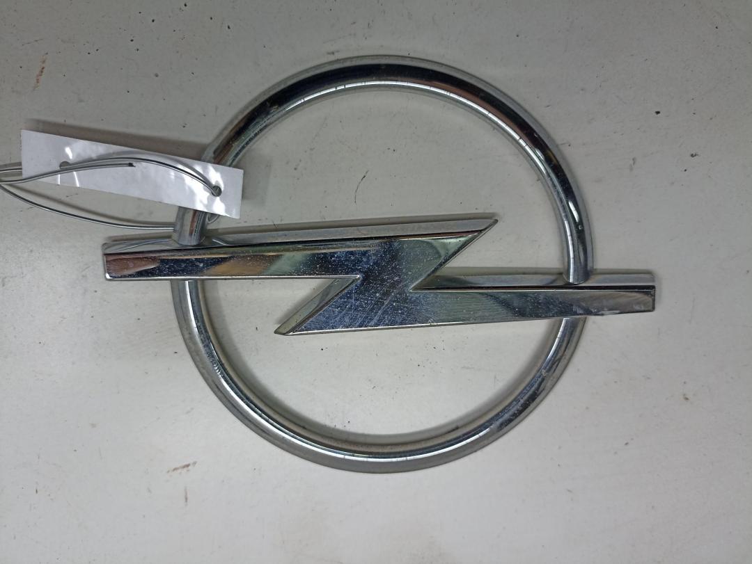 эмблема Opel Vectra C 2003, 1.8 л., бензин, МКПП, синий, седан, 13460100