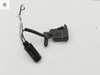 форсунка омывателя лобового стекла BMW X3 E83 [рестайлинг] 2006, 3.0 л., дизель, МКПП, чёрный, внедорожник 5 дв., 7110851