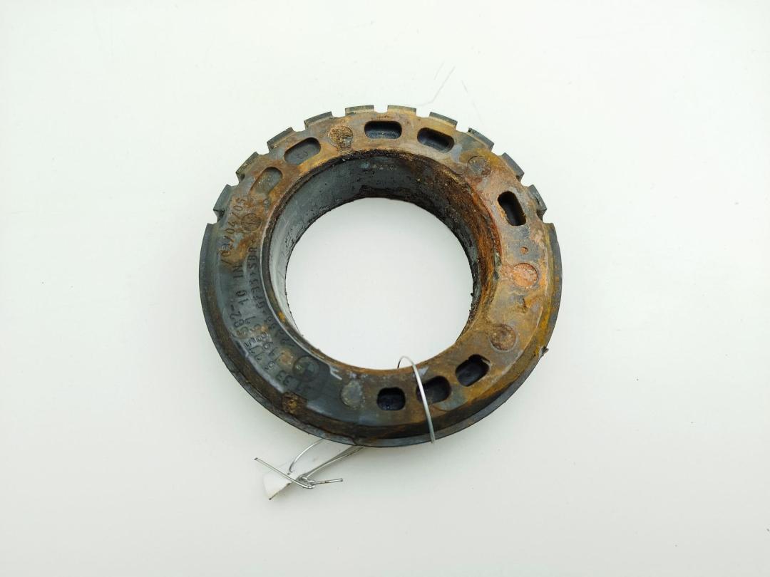 Проставка под пружину переднюю BMW 5 F10/F11 2012, 3.0 л., дизель, АКПП, чёрный, универсал, 6775582