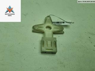 молдинг двери задней левой Volkswagen Passat B5 [рестайлинг] 2001, 2.0 л., бензин, МКПП, синий, универсал, 3B0839833