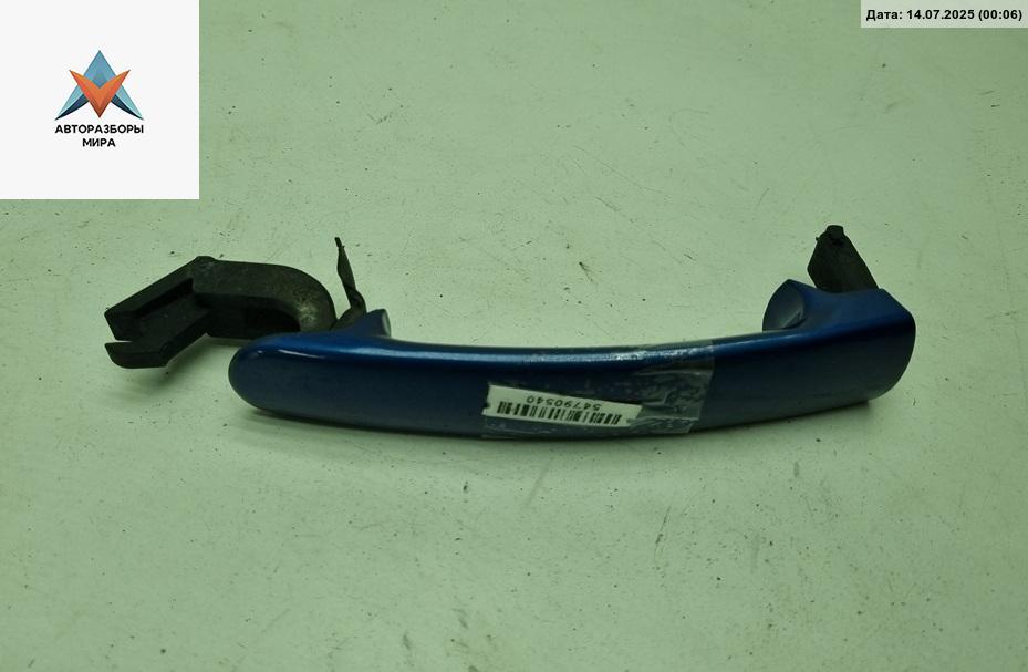 ручка наружная задняя левая Volkswagen Passat B5 1998, 1.8 л., бензин, МКПП, синий, универсал, 3B0837207 - фото №1