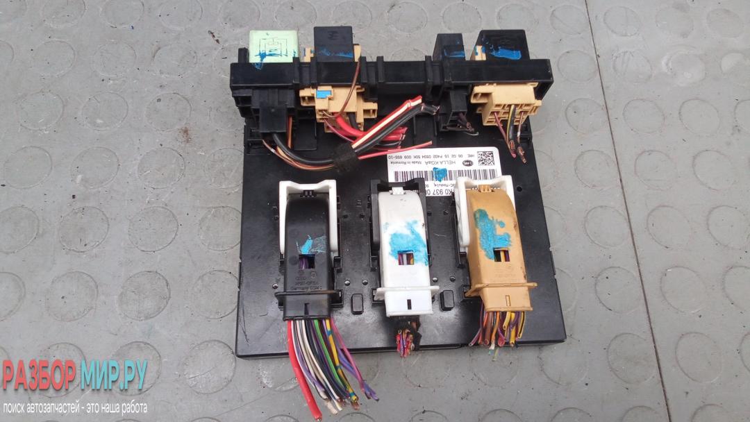 блок комфорта Skoda Superb 3 поколение 2015, 1.6 л., дизель, МКПП, универсал, 1K0937087AL - фото №1