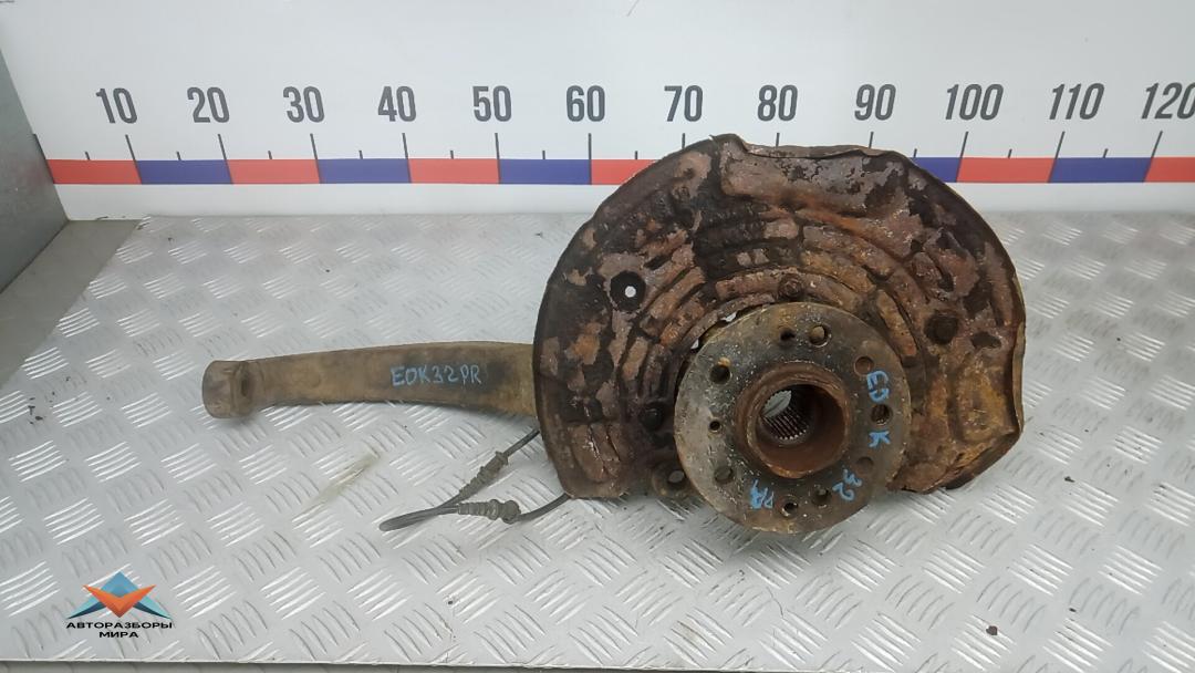 ступица передняя правая Mercedes-Benz M-Класс W164 2005, 3.0 л., D ML320 CDI, дизель, АКПП, внедорожник 5 дв. - фото №1