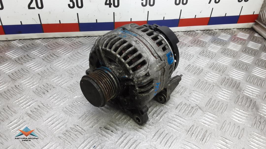 генератор Skoda Superb 3 поколение 2015, 1.6 л., дизель, МКПП, универсал, 03L903023 - фото №1