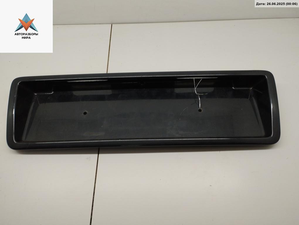 бленда Audi A8 D2/4D 1998, 4.2 л., бензин, АКПП, синий, седан, 4D0853465B - фото №1