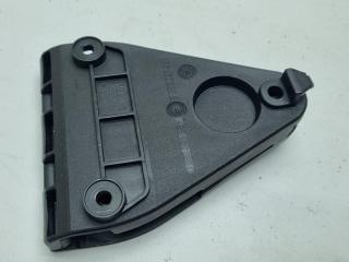 кронштейн (крепление) Volkswagen Bora 2001, 2.0 л., бензин, МКПП, чёрный, седан, 4B5860285D