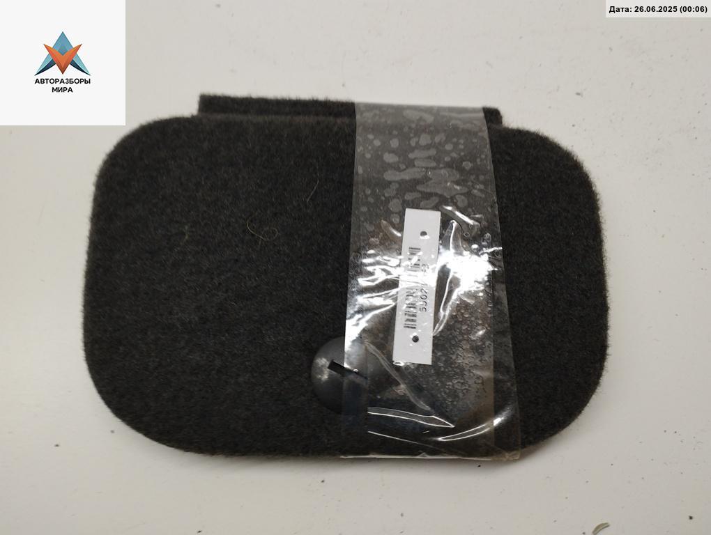 обшивка крышки багажника Audi A8 D2/4D 1998, 4.2 л., бензин, АКПП, синий, седан - фото №1