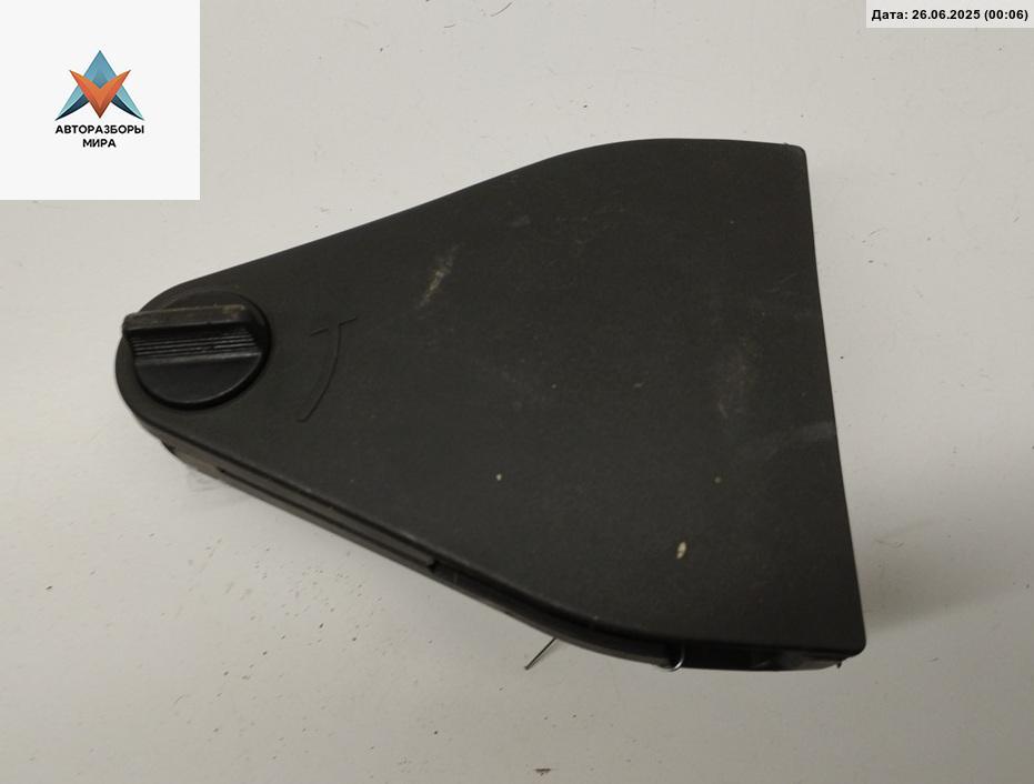 кронштейн (крепление) Audi A6 4B/C5 1999, 2.4 л., бензин, АКПП, серый, седан, 3B5860285B - фото №1