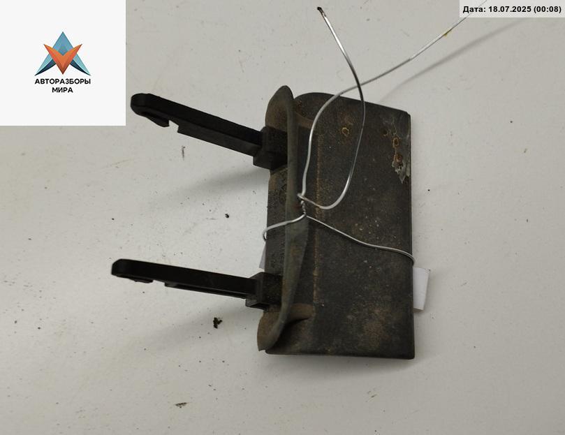 ручка крышки багажника Audi A6 4B/C5 1997, зелёный, седан, 4B0827778A - фото №1