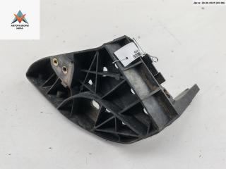рамка фары противотуманной левой Audi A6 4B/C5 1999, 2.5 л., дизель, МКПП, серый, универсал, 4B0035411A