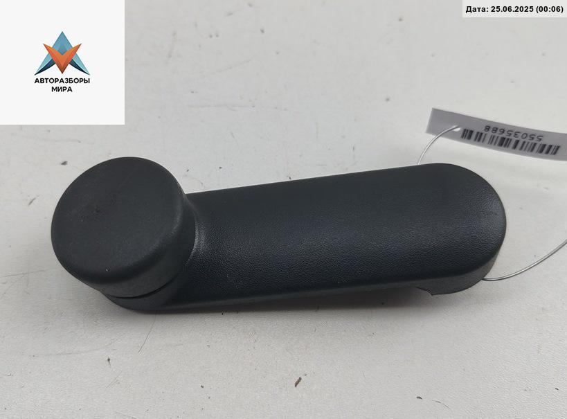 ручка стеклоподъемника Opel Meriva 1 поколение (A) 2003, 1.6 л., бензин, робот, серый, минивэн, 902471500430 - фото №1