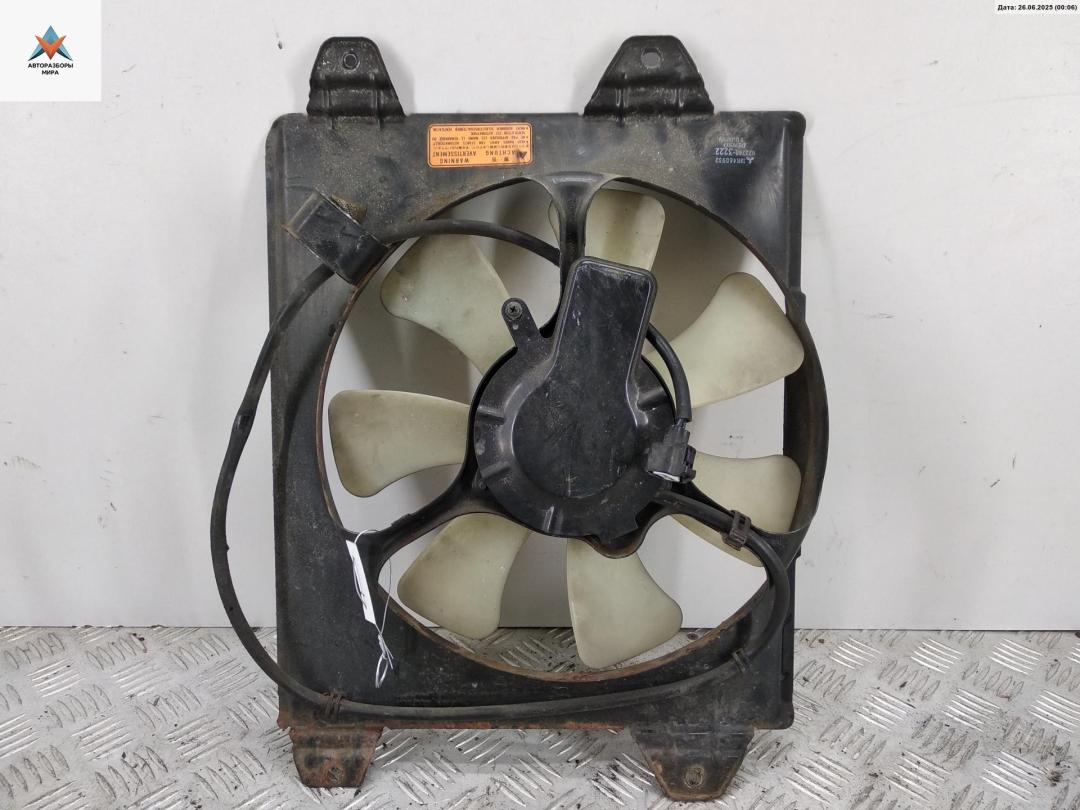 вентилятор радиатора Mitsubishi Space Runner 2 поколение 1999, 2.0 л., бензин, МКПП, красный, минивэн, MR460932 - фото №1