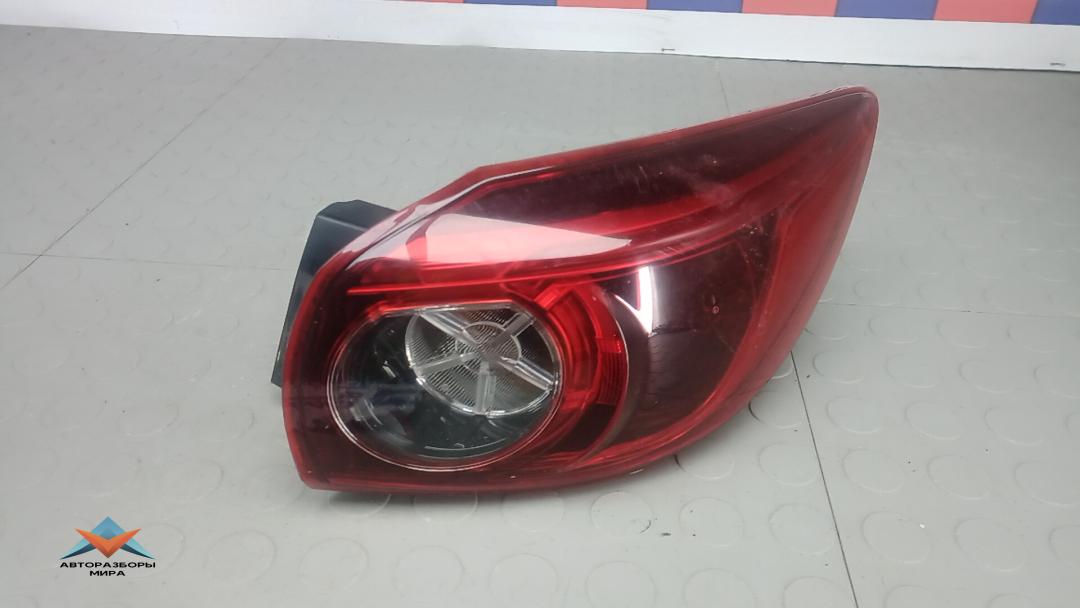 фонарь задний правый Mazda 3 BM 2015, 2.0 л., бензин, МКПП, хетчбэк 5 дв. - фото №1