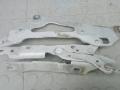 петля капота BMW 5 серия F07/F10/F11 2011, 3.0 л., D 530d, дизель, АКПП, хетчбэк 5 дв. - фото №3