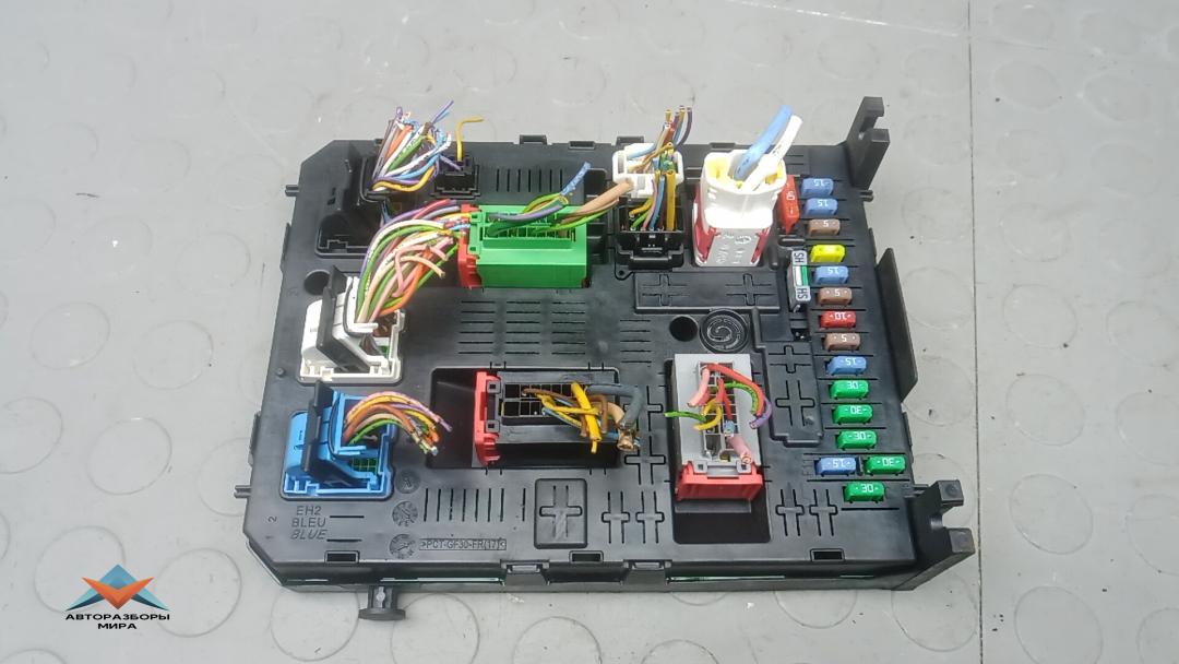 блок комфорта Peugeot 308 T9 2013, 1.6 л., дизель, МКПП, хетчбэк 5 дв., 281197595 - фото №1