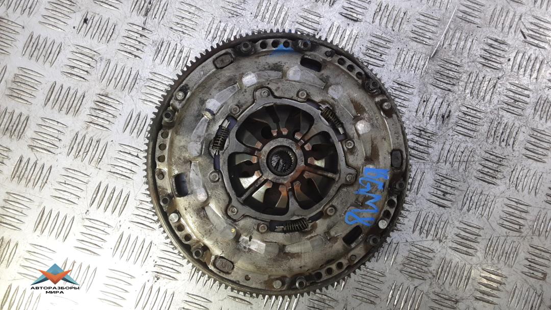 маховик Volkswagen Passat B6 2005, 1.9 л., дизель, МКПП, седан, 03G105266BA, 03G105266AC - фото №1