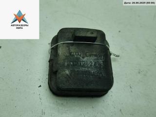 кронштейн радиатора Volkswagen Passat B5 [рестайлинг] 2000, 1.9 л., дизель, МКПП, белый, универсал, 8D0121276