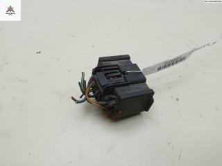 разъем (фишка) проводки Volvo S40 2 поколение 2005, 2.0 л., дизель, МКПП, чёрный, универсал