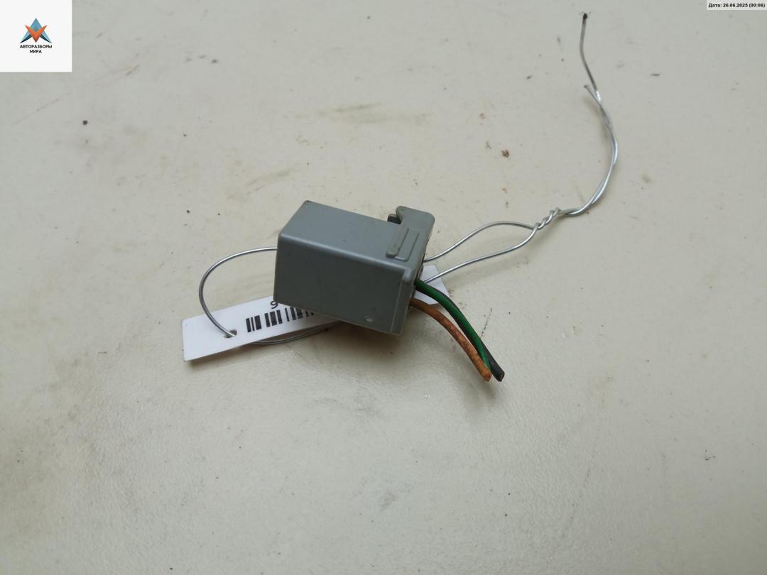 разъем (фишка) проводки Volvo S40 2 поколение 2005, 2.0 л., дизель, МКПП, чёрный, универсал - фото №1