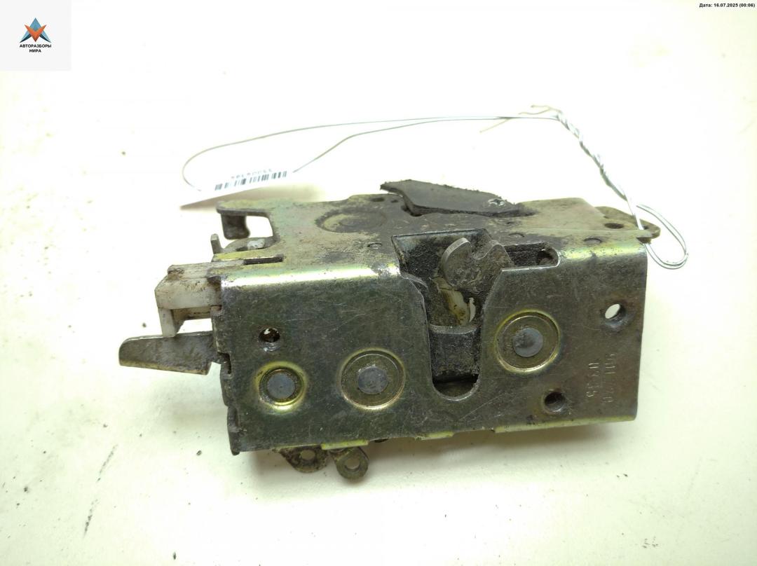 замок двери передней левой Volkswagen LT 2 поколение 2002, 2.5 л., дизель, МКПП, серый, микроавтобус, 2D1837015D - фото №1