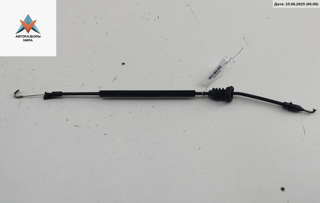 трос двери Volkswagen Bora 1 поколение 2001, 2.0 л., бензин, МКПП, чёрный, седан, 1J4837085F - фото №1