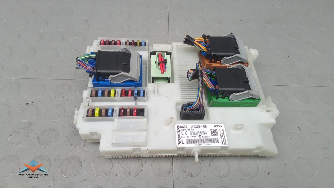 блок комфорта Volvo S60 2 поколение 2011, 2.0 л., дизель, МКПП, седан, BG9T-14C256-GA - фото №1