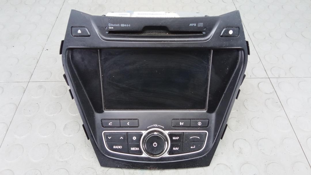 магнитола Hyundai Santa Fe 3 поколение (DM) 2012, 2.2 л., дизель, АКПП, внедорожник 5 дв., 965602W2004X - фото №1