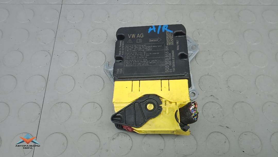 блок AirBag Skoda Superb 3 поколение 2018, 1.6 л., дизель, АКПП, хетчбэк 5 дв., 5Q0959655BH - фото №1