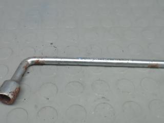 ключ колесный (балонный) Mercedes-Benz M-Класс W164 2007, 3.0 л., D ML280 CDI, дизель, АКПП, внедорожник 5 дв.