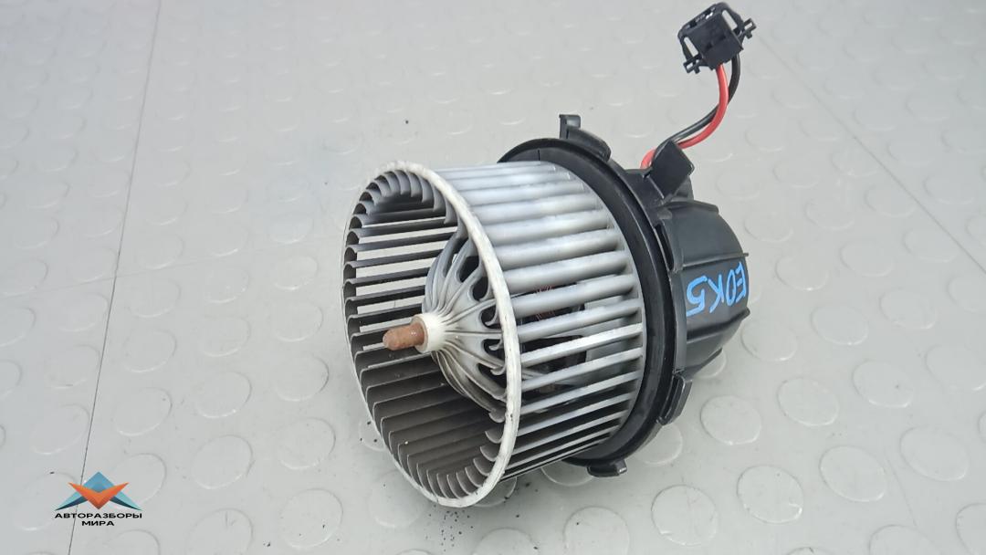 моторчик печки Audi A4 B8/8K 2010, 2.0 л., дизель, МКПП, седан - фото №1