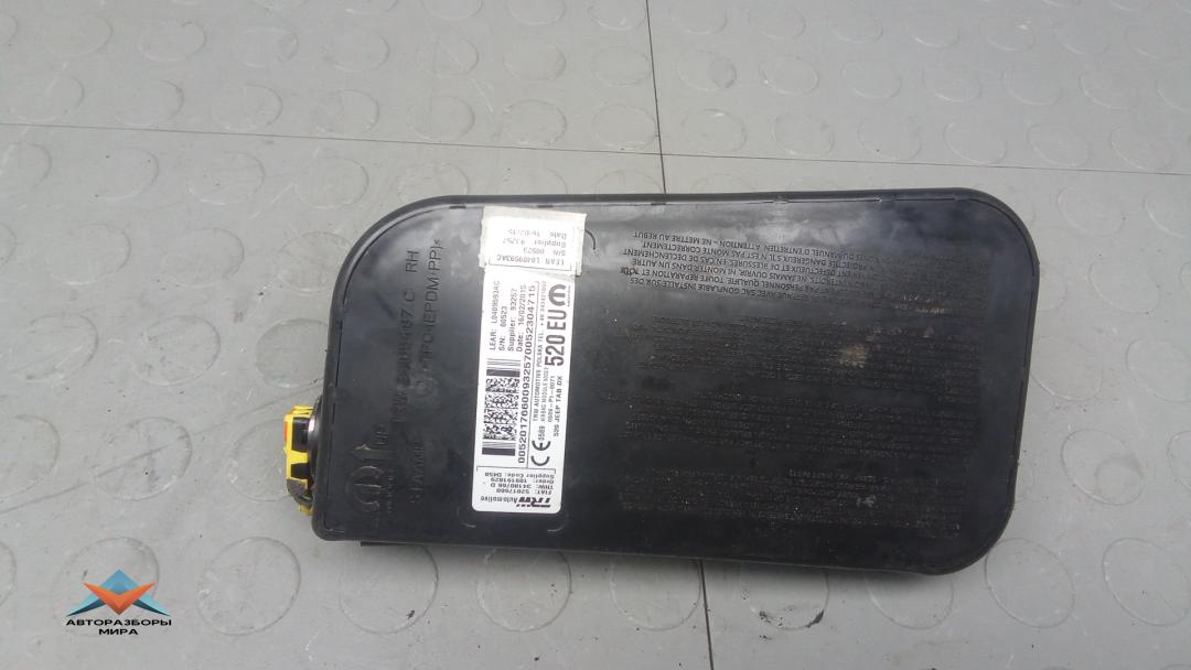 Подушка сидения пассажира Jeep Renegade 1 поколение 2015, 2.0 л., дизель, МКПП, внедорожник 5 дв. - фото №1