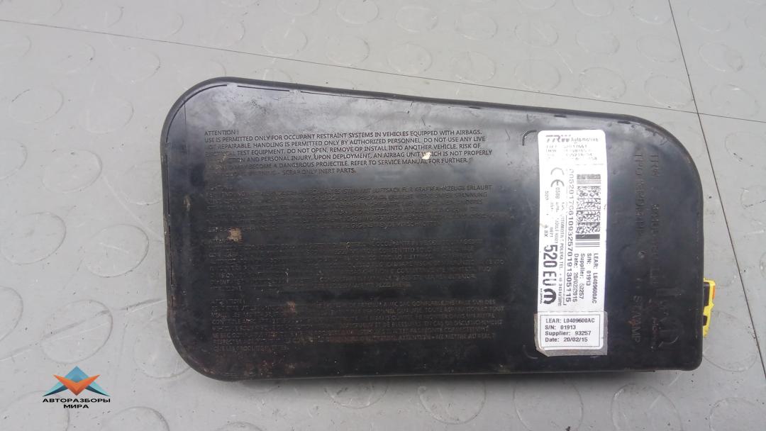 Подушка сидения водителя Jeep Renegade 1 поколение 2015, 2.0 л., дизель, МКПП, внедорожник 5 дв. - фото №1