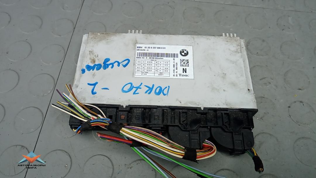 блок управления сиденьем BMW 5 серия F07/F10/F11 2011, 3.0 л., D 530d, дизель, АКПП, хетчбэк 5 дв., 00011529 - фото №1
