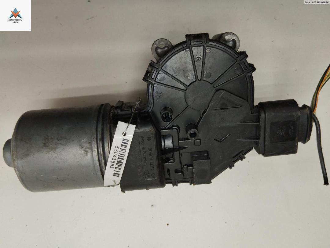 моторчик передних стеклоочистителей (дворников) Ford C-Max 1 поколение 2006, 2.0 л., бензин, МКПП, серый, минивэн, 3M5117508AA - фото №1