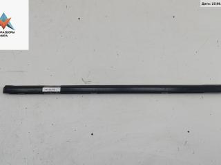 Молдинг стекла двери задней правой наружный Nissan Primera P11 2001, 1.8 л., бензин, МКПП, серый, хетчбэк 5 дв.