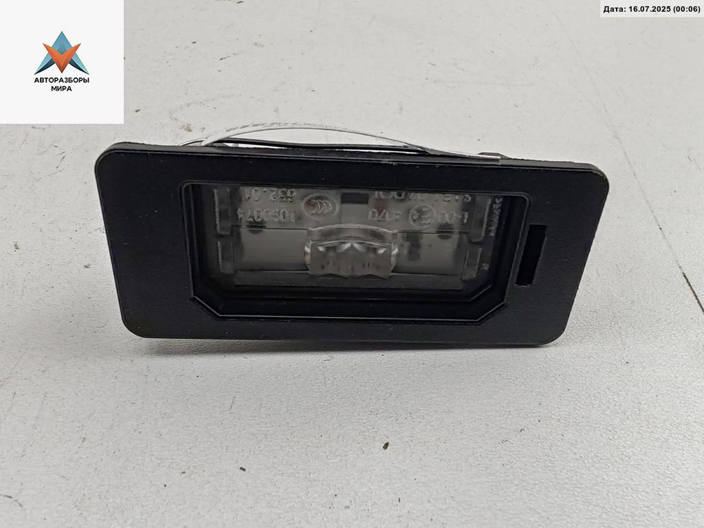 подсветка номера BMW 5 серия F07/F10/F11 2012, 3.0 л., дизель, АКПП, чёрный, универсал, 7193293 - фото №1