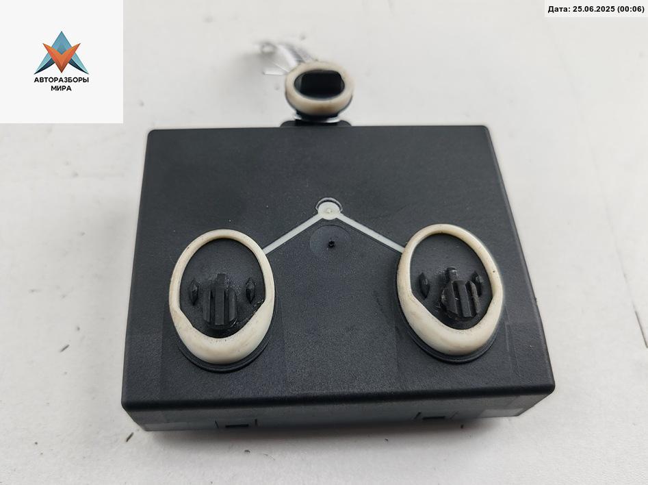 модуль управления двери Audi A6 4F/C6 2005, 2.4 л., бензин, АКПП, синий, седан, 4F0959793 - фото №1