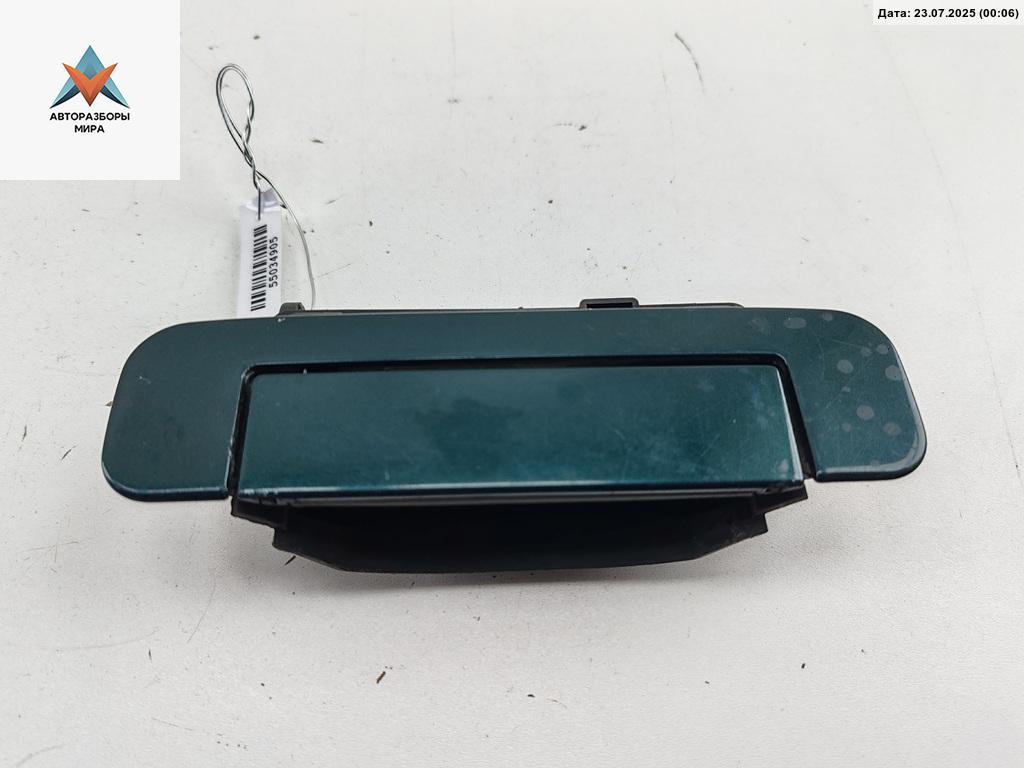 ручка наружная задняя правая Audi A6 4A/C4 1997, 2.5 л., дизель, МКПП, зелёный, универсал, 4A0839206 - фото №1