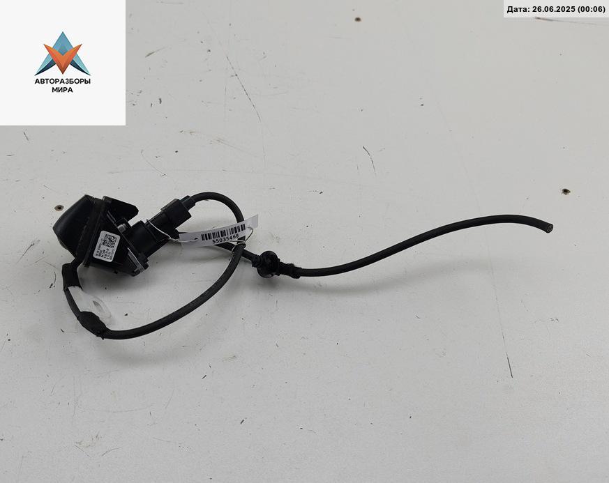 камера заднего вида BMW 5 серия F07/F10/F11 2012, 3.0 л., дизель, АКПП, чёрный, универсал, 9240351 - фото №1