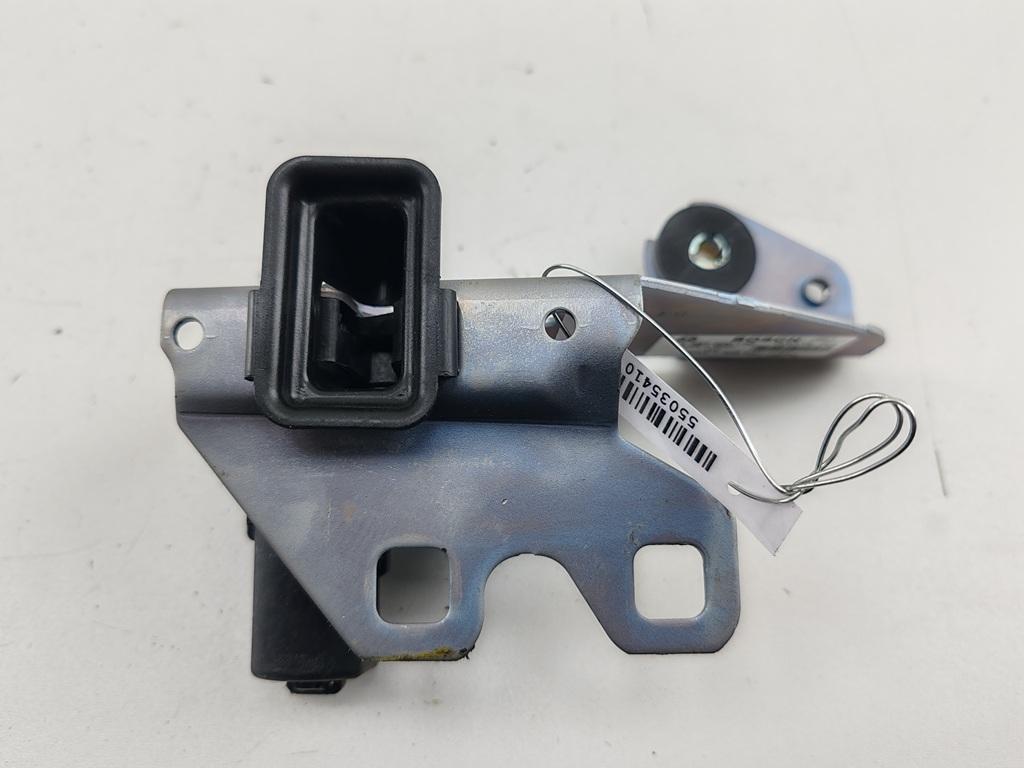 Замок стекла двери багажника BMW 5 F10/F11 2012, 3.0 л., дизель, АКПП, чёрный, универсал, 7308831