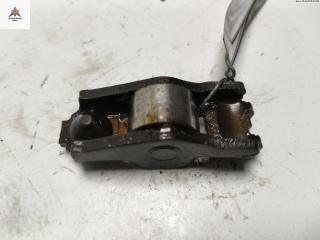 коромысло клапана (рокер) Renault Laguna 2 поколение [рестайлинг] 2005, 2.0 л., бензин, МКПП, серый, универсал, 7700107556