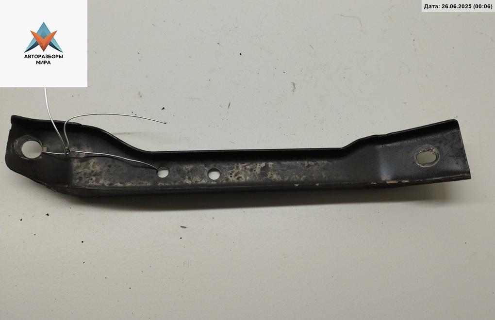 кронштейн (крепление) Audi A6 4F/C6 2005, 2.4 л., бензин, АКПП, синий, седан, 4F0809892 - фото №1