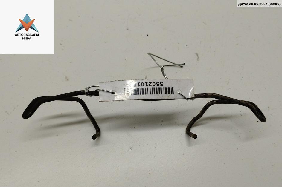 скоба суппорта Audi A6 4A/C4 1997, 2.5 л., дизель, МКПП, зелёный, универсал - фото №1