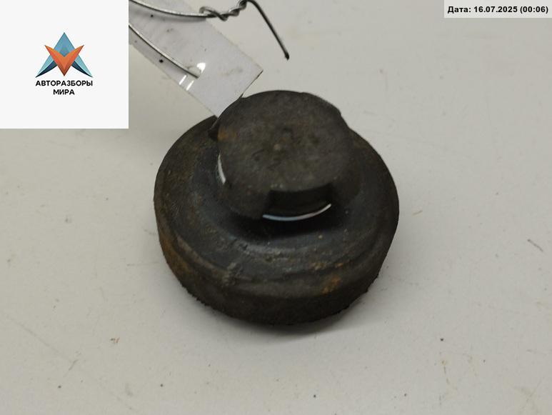 кронштейн радиатора Audi A6 4F/C6 2005, 2.4 л., бензин, АКПП, синий, седан, 8D0121275 - фото №1